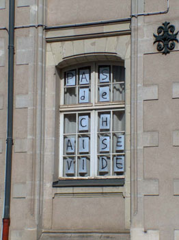 35school